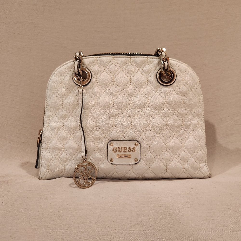 Guess Quilted White Shoulder Bag